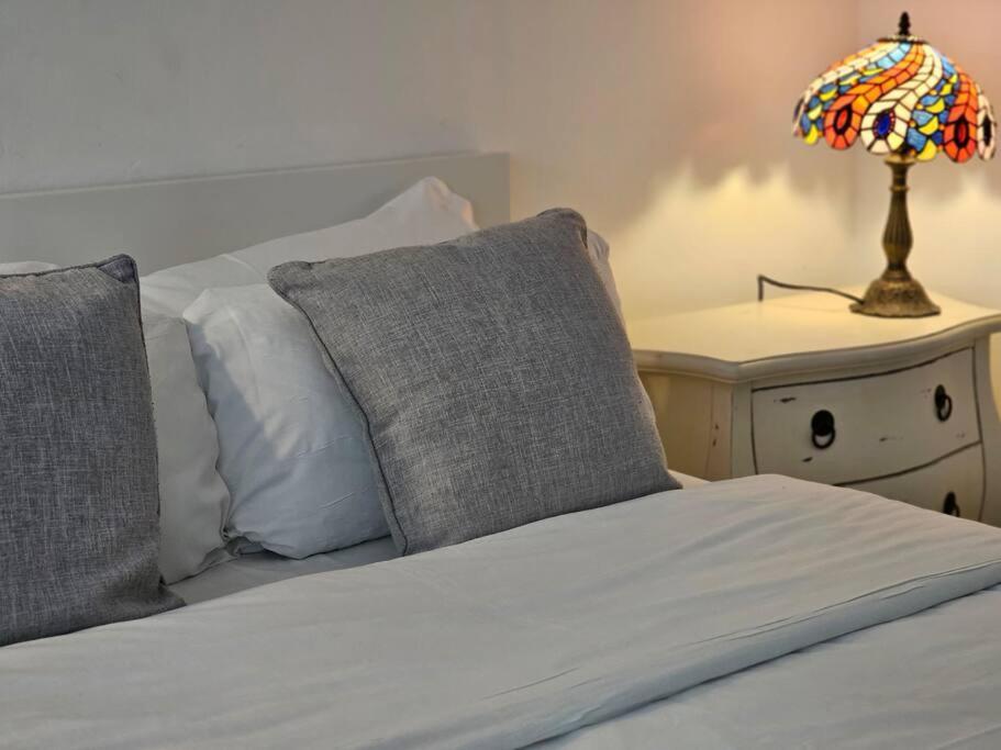 Appartamento Peaceful And Elegant Londra Esterno foto